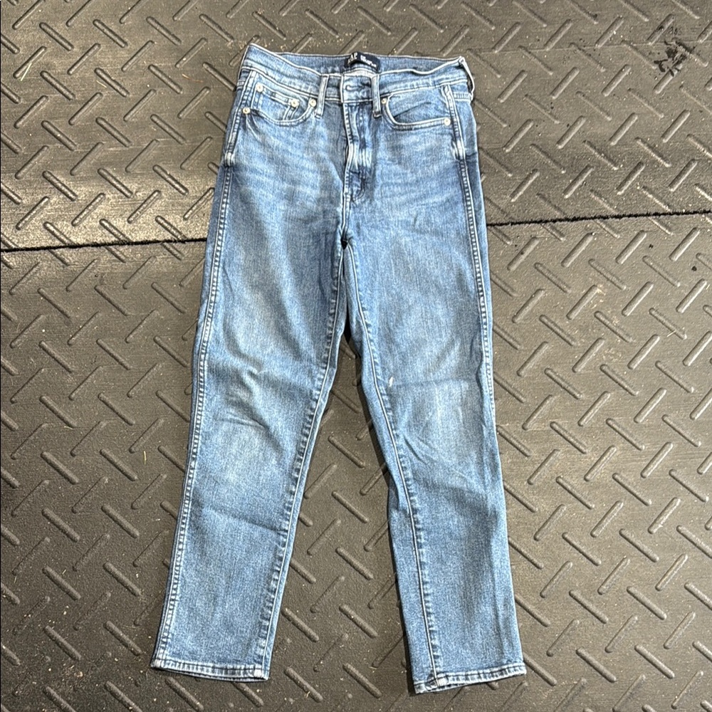 GAP women’s Light Blue Skinny Jeans